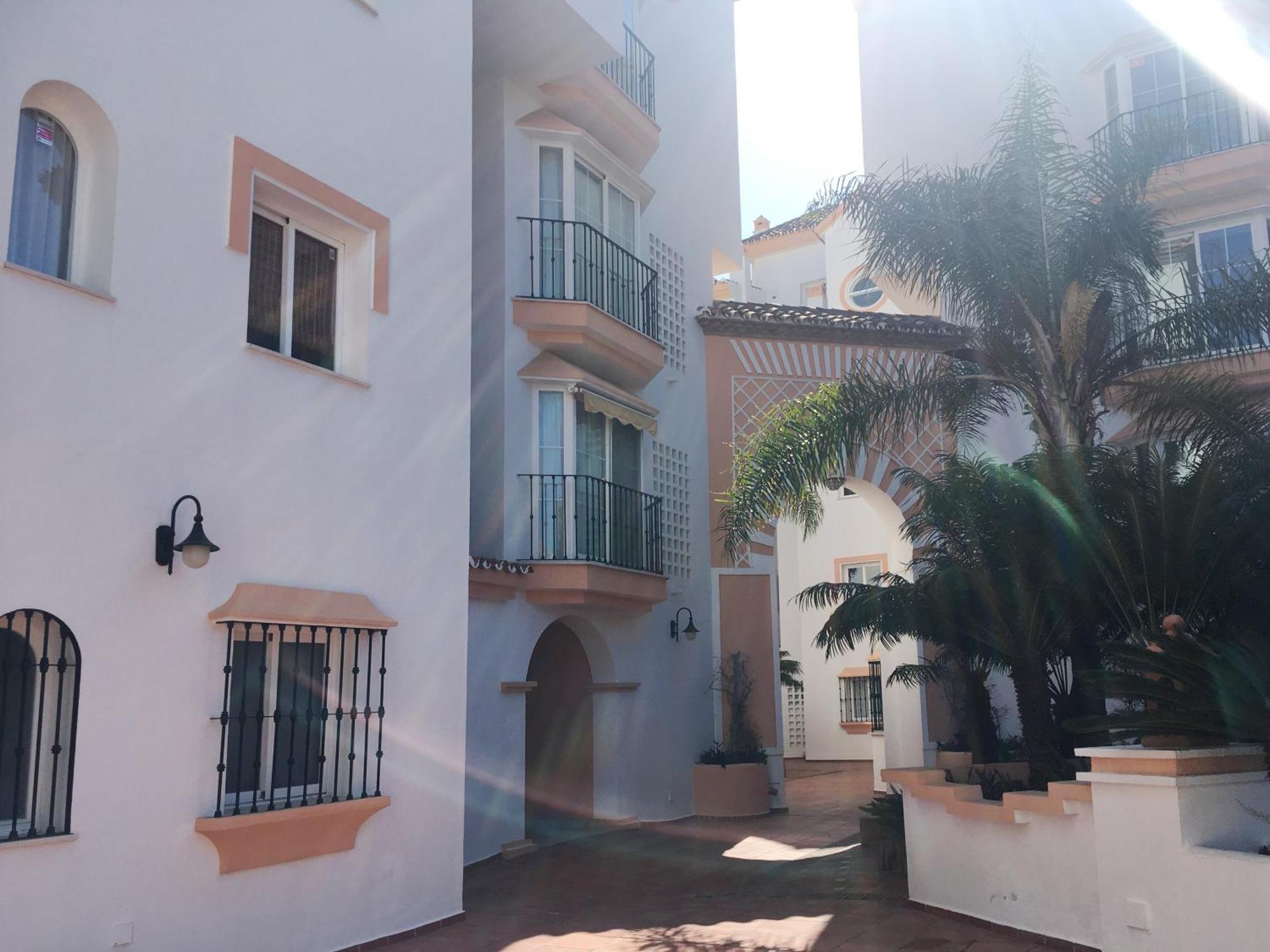 Urbanizacion La Herradura Marbella Exterior photo